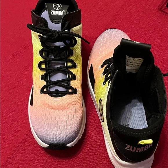 Zumba Fitness Women's Air Funk Shoes these have no sign of wear - Picture 4 of 7